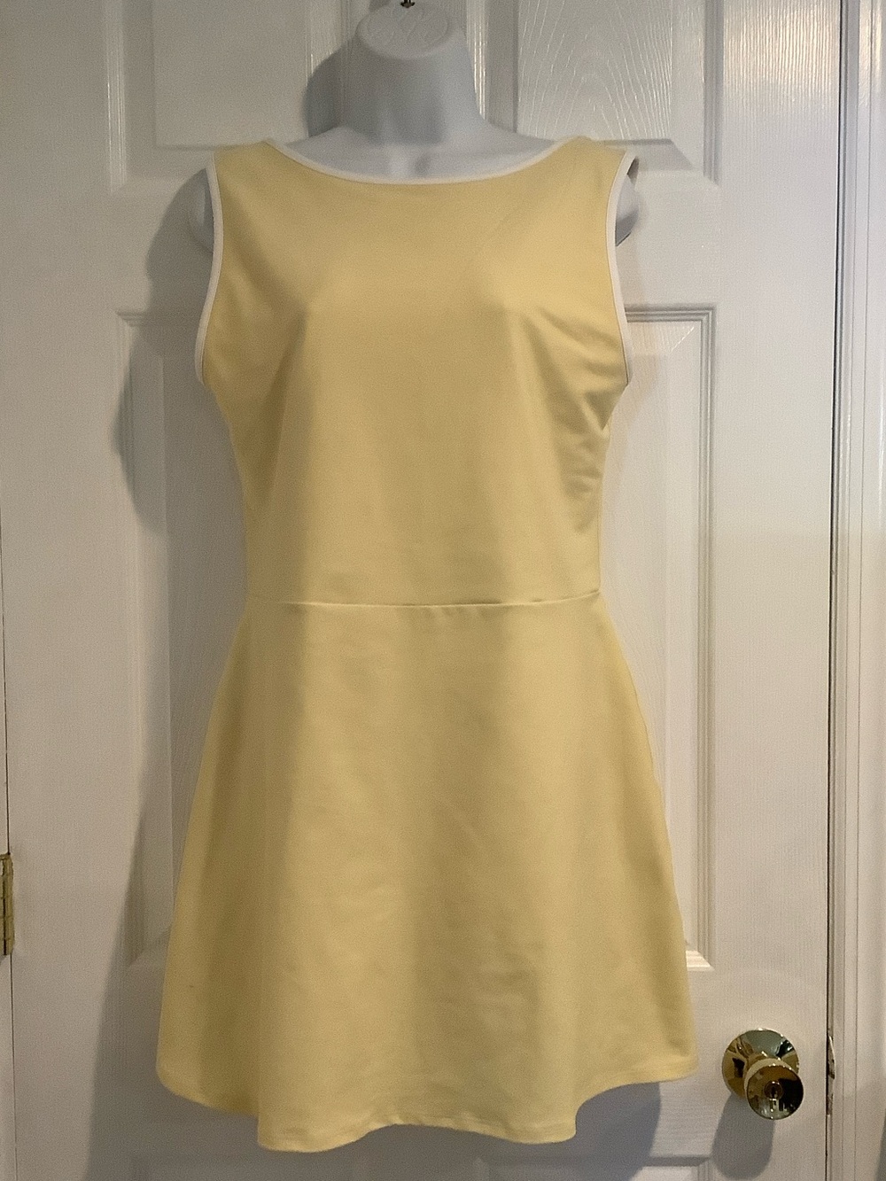 YPB ABERCROMBIE Yellow Tennis Workout Stretchy Hidden Shorts Athletic Dress L
